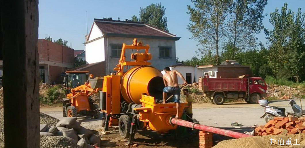 城镇化建设的“摇钱树”一混凝土搅拌拖泵