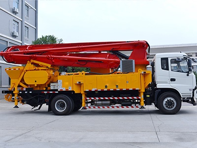 搅拌泵车BBJ5221THB-33