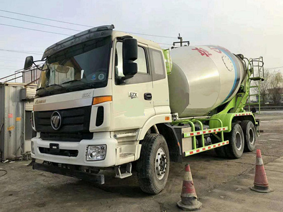 搅拌车